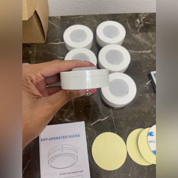 6 Pack Battery Operated LED Light Pucks, Dimmable with timers and remotes - Picture 3 of 14